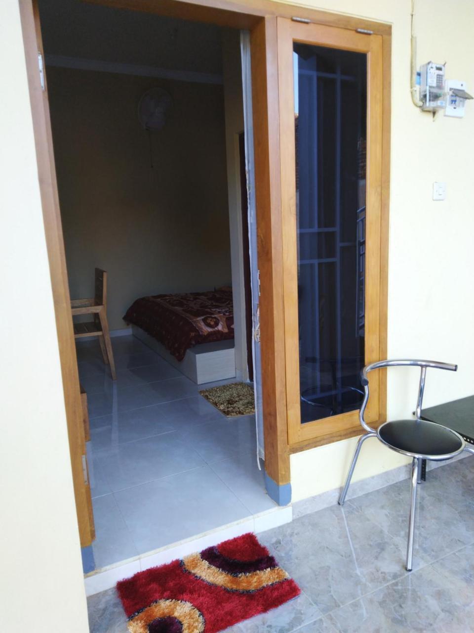 R3 Brawijaya Homestay Banyuwangi  Buitenkant foto
