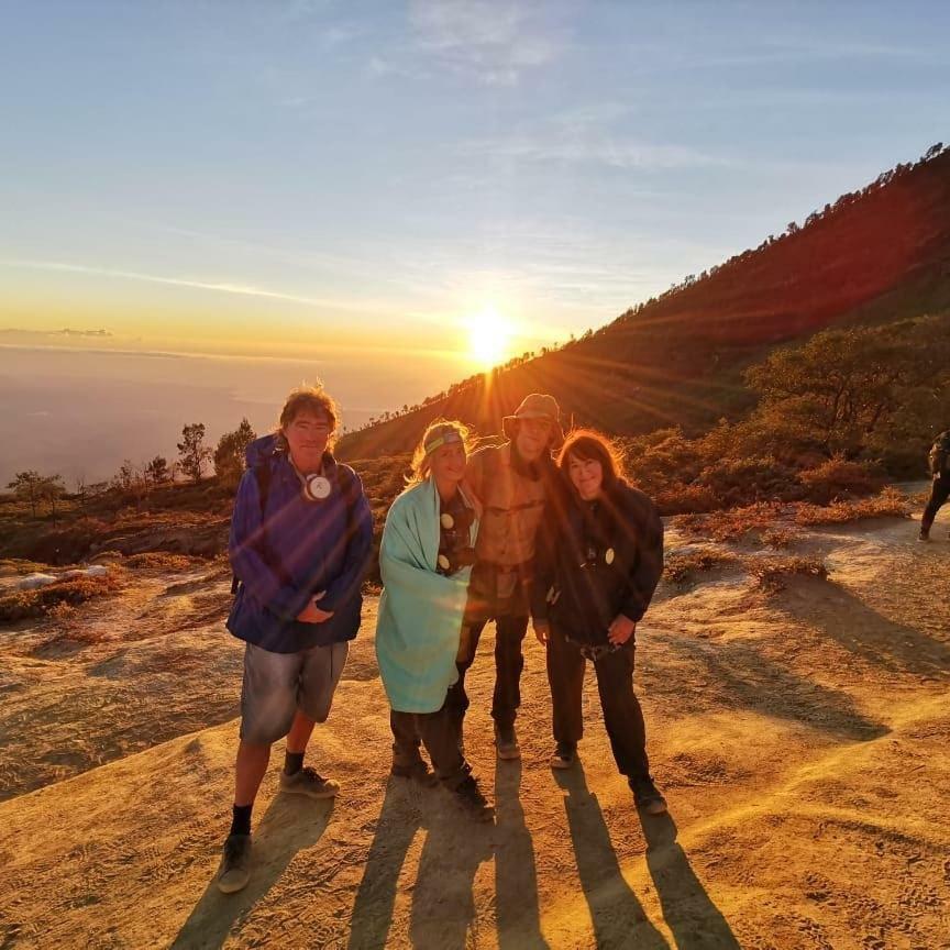 R3 Brawijaya Homestay Banyuwangi  Buitenkant foto